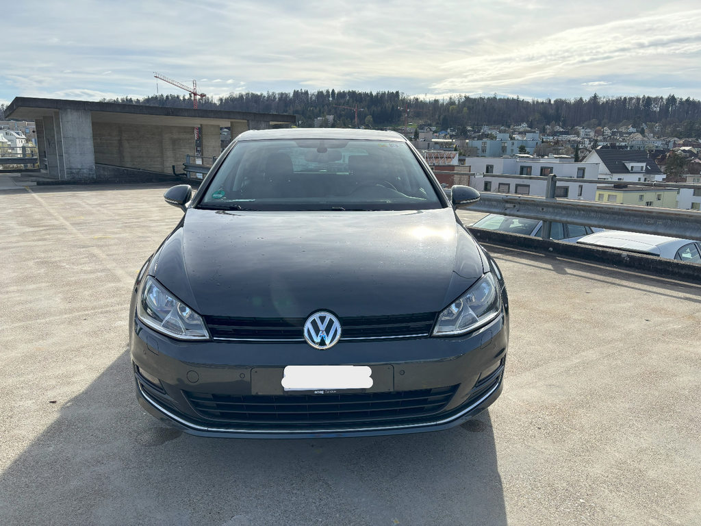 VW Golf VII 1.2 TSI 110 Allstar gebraucht für CHF 9'850,