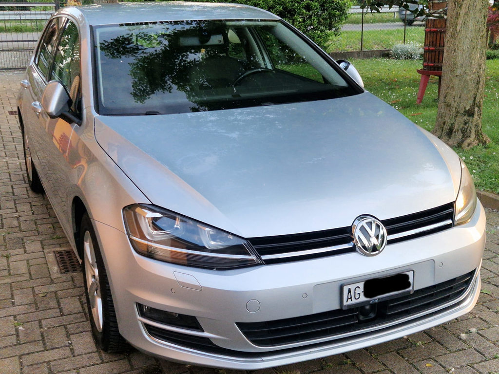 VW Golf VII 2.0 TDI Highline gebraucht für CHF 7'990,