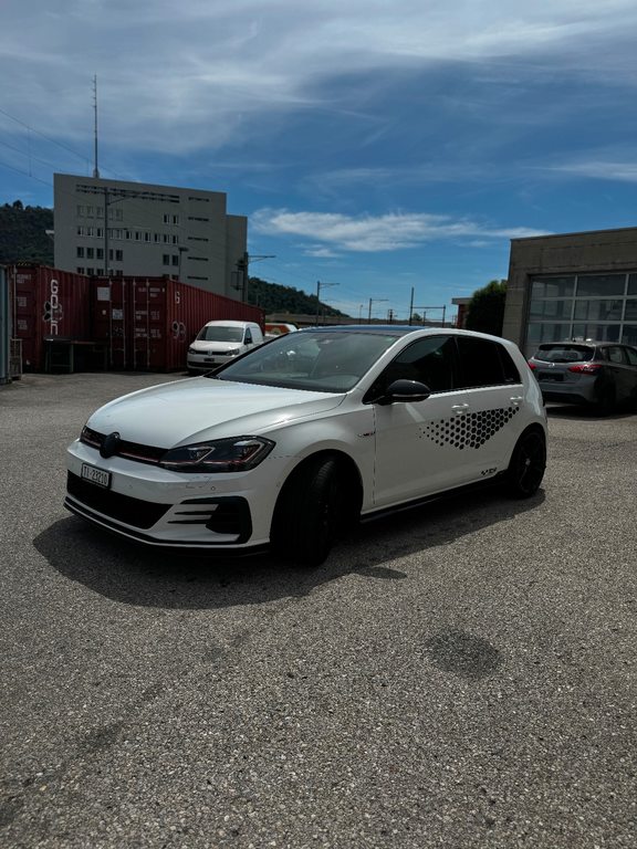 VW Golf VII 2.0 TSI GTI TCR DSG gebraucht für CHF 31'000,