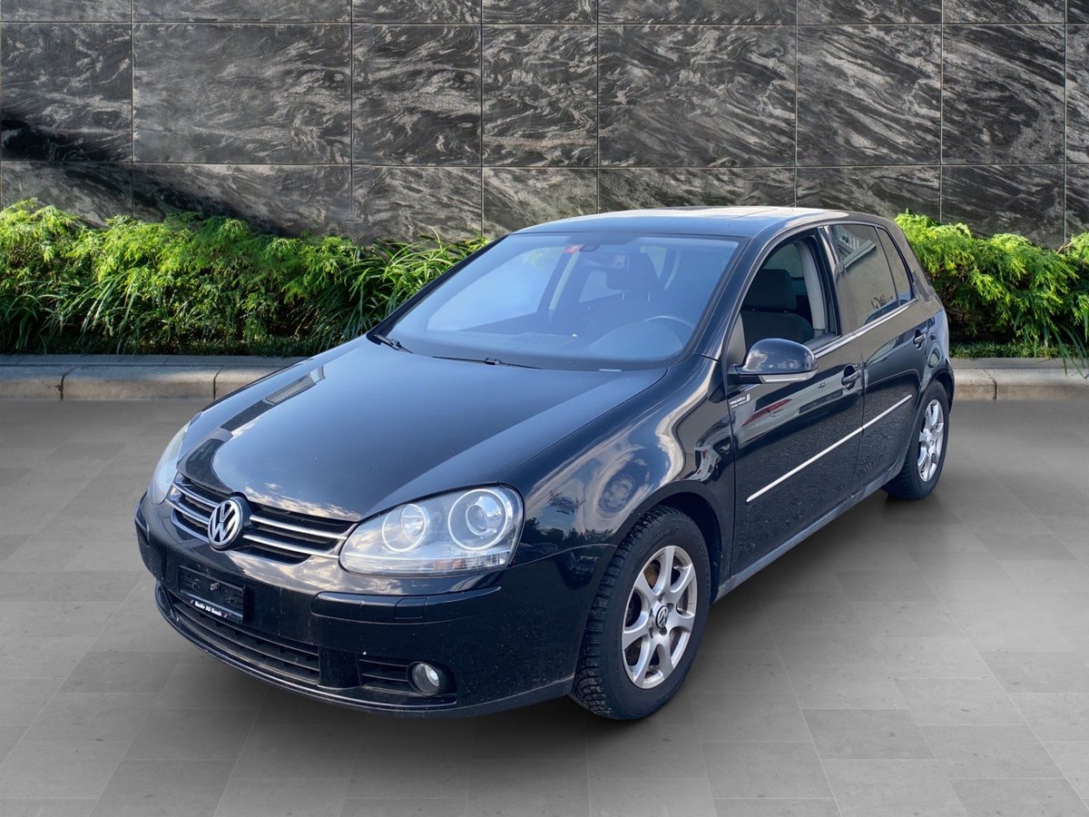 VW Golf 2.0 FSI Comfortline 4Motio gebraucht für CHF 2'500,