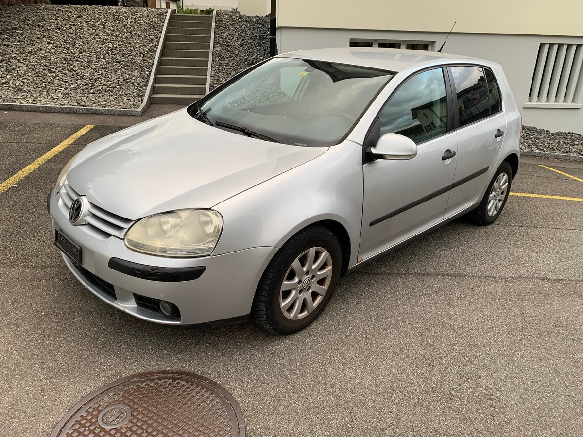 VW Golf 2.0 FSI Comfortline 4Motio gebraucht für CHF 1'400,