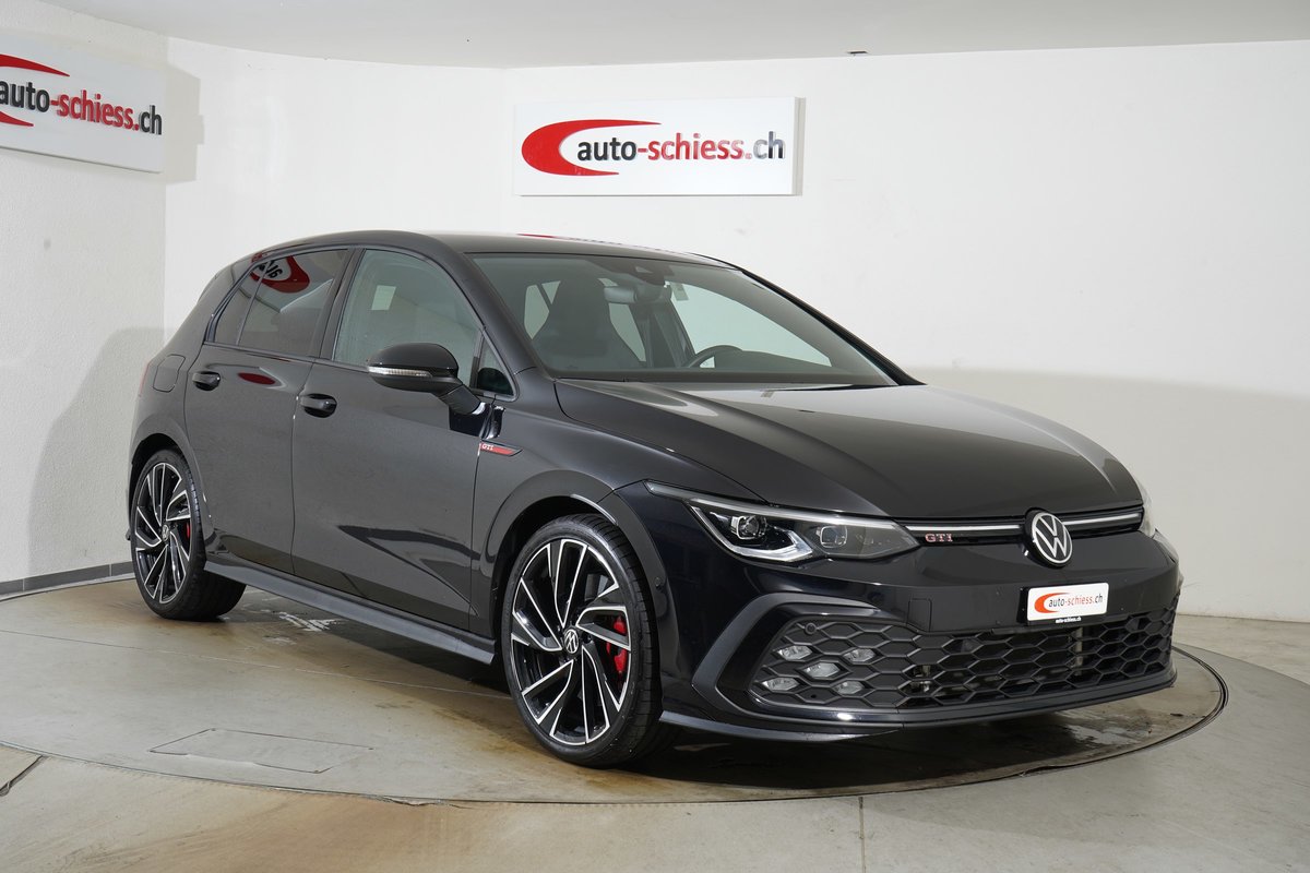 VW GOLF Golf 2.0 TSI GTI Black Sty gebraucht für CHF 27'980,