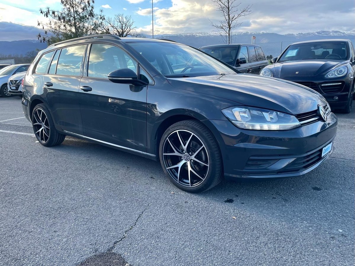 VW Golf Variant 1.6 TDI Trendline gebraucht für CHF 15'999,