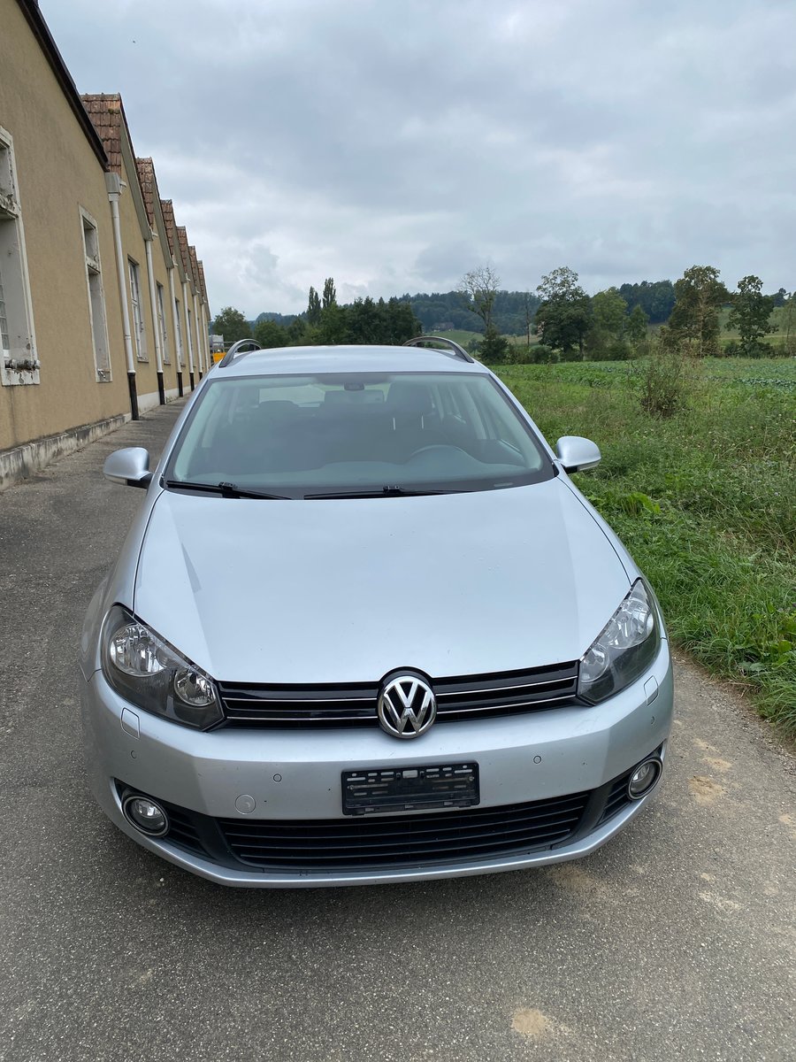 VW Golf Variant 1.4 TSI Value gebraucht für CHF 3'900,