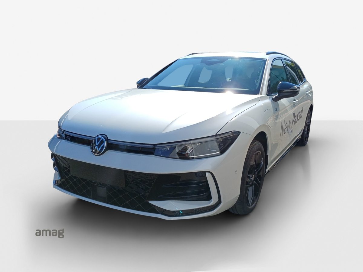 VW Passat Variant NF R