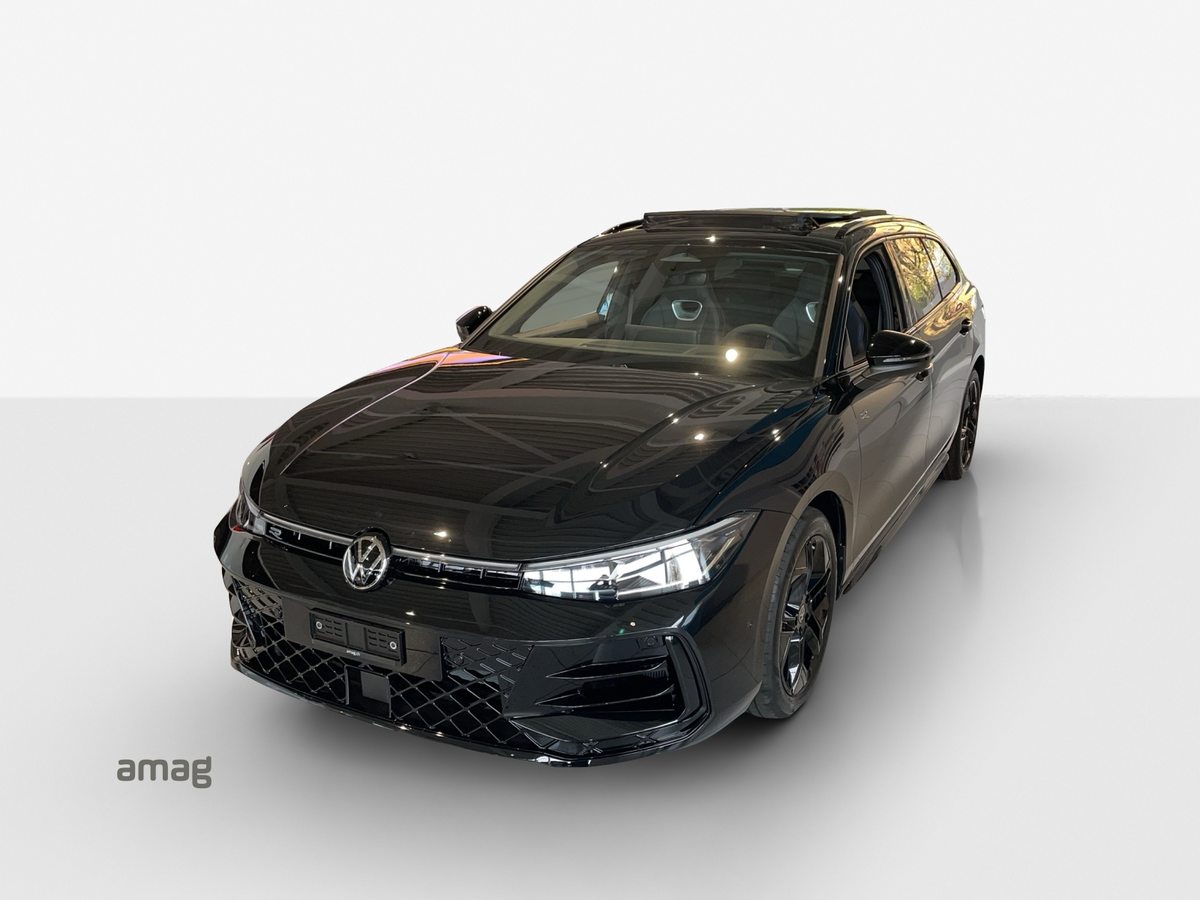 VW Passat Variant NF R