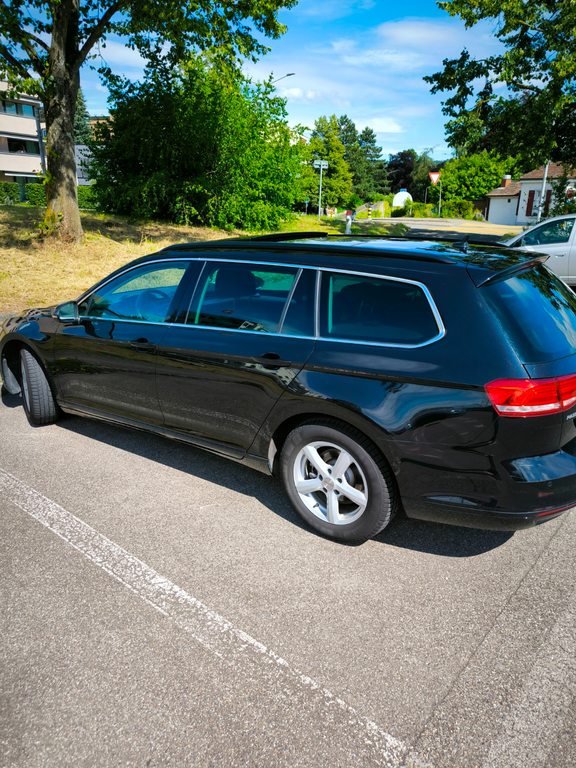 VW Passat Variant 1.4 TSI ACT Fami gebraucht für CHF 20'900,