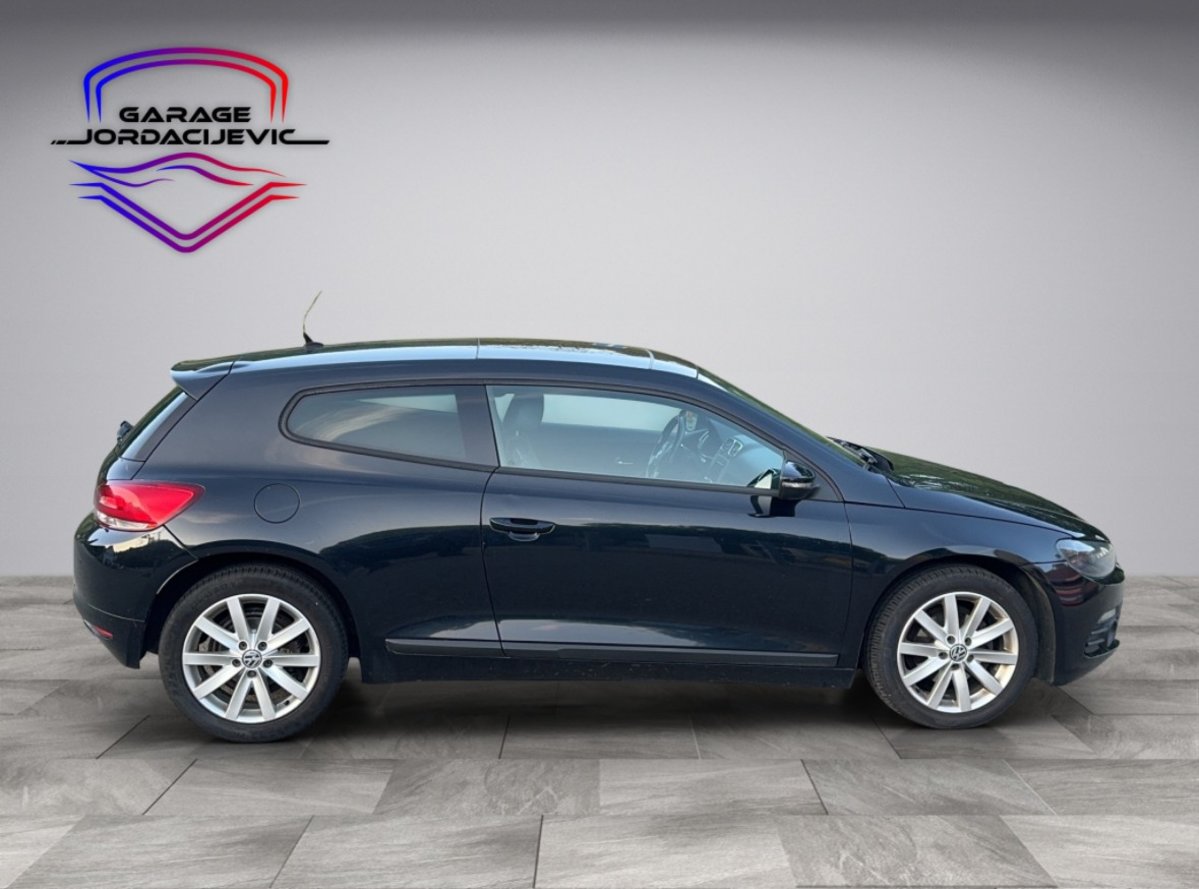 VW Scirocco 2.0 TDI gebraucht für CHF 5'499,