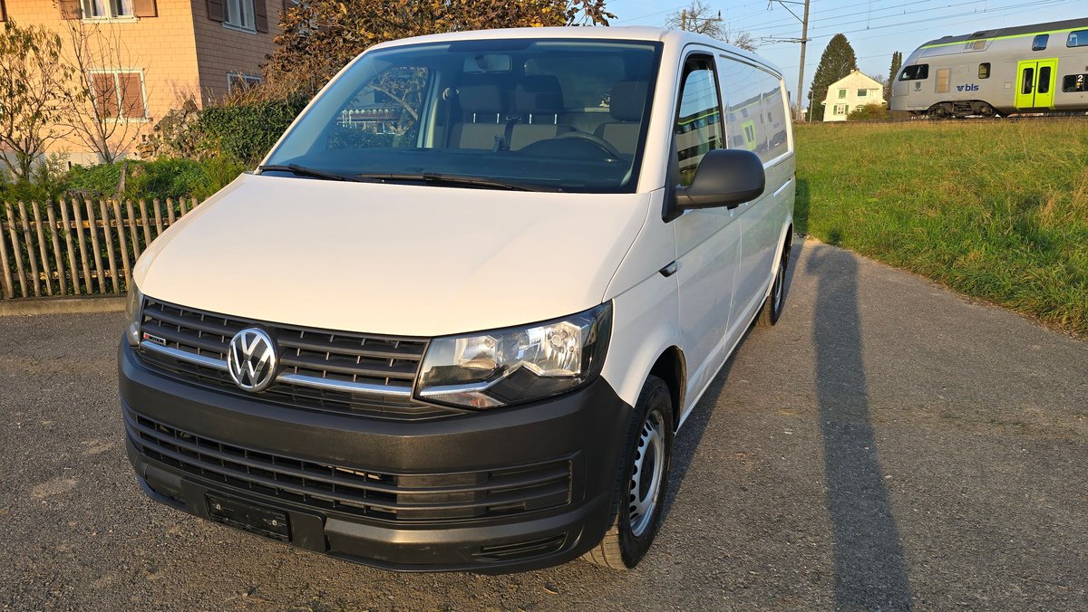 VW T6 2.0 TDI 4Motion lang, AHK, 2 gebraucht für CHF 14'900,