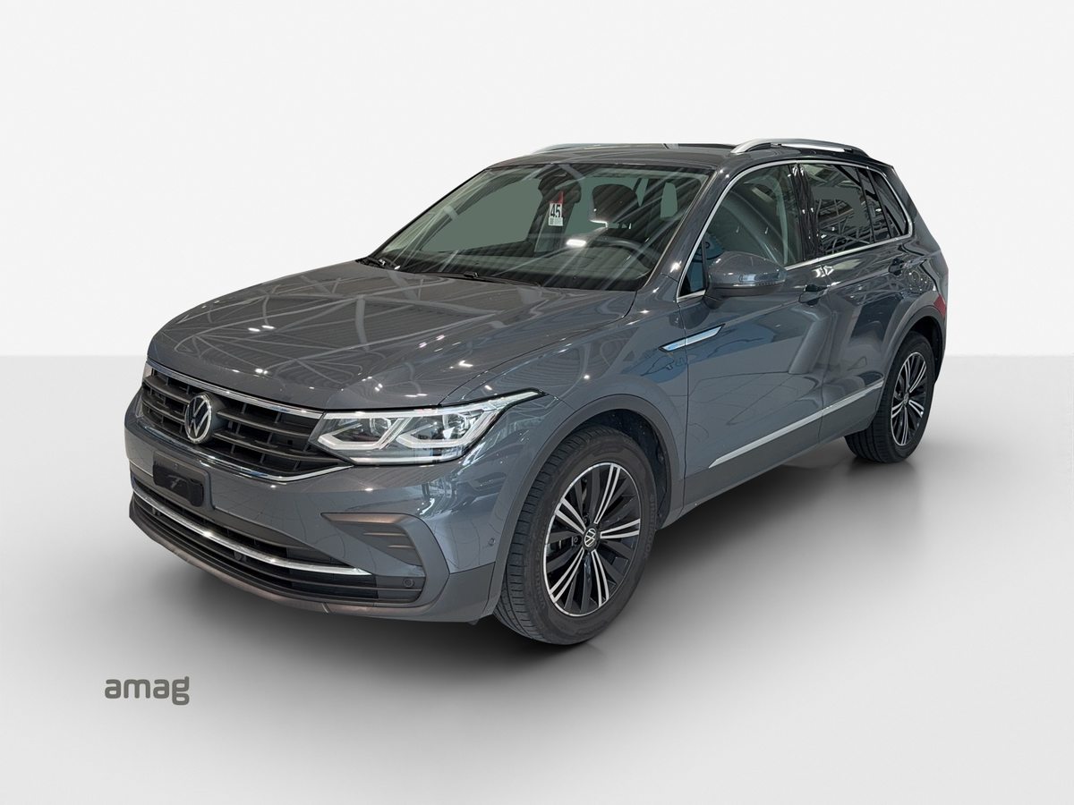 VW Tiguan Life gebraucht für CHF 31'900,