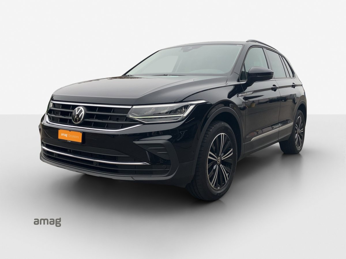 VW Tiguan Life gebraucht für CHF 32'900,