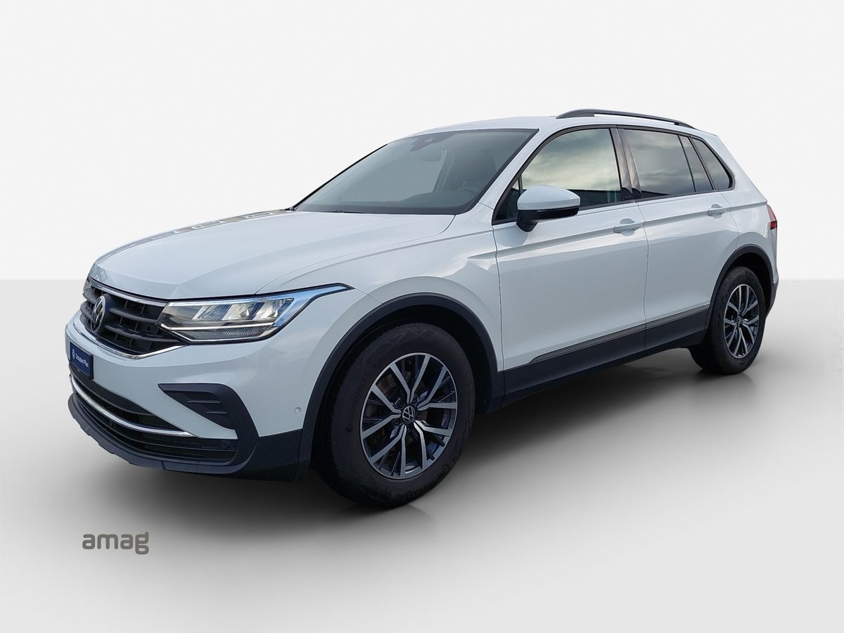 VW Tiguan Life gebraucht für CHF 23'900,