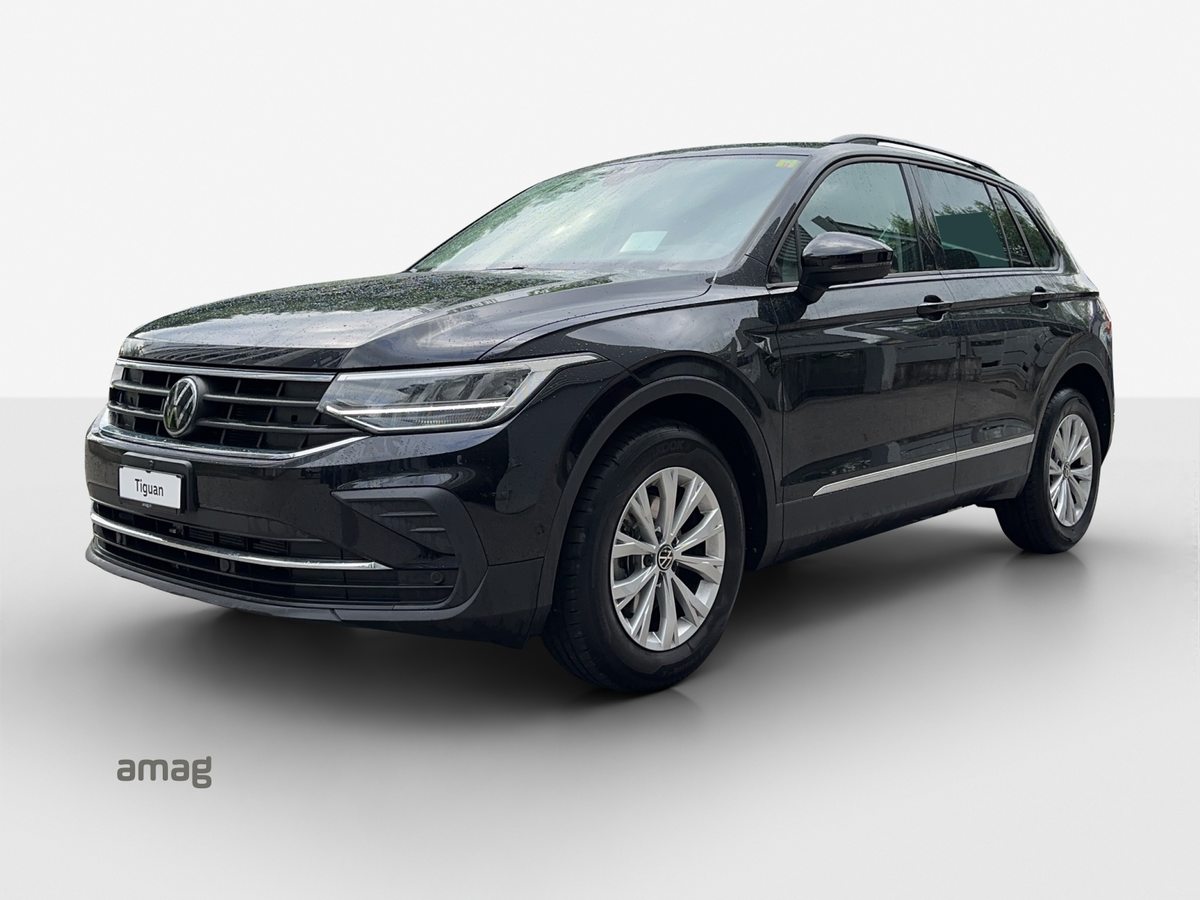 VW Tiguan Life gebraucht für CHF 39'900,