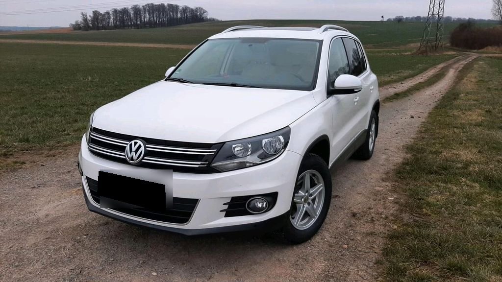 VW Tiguan 2.0 TSI 210 Sport & Styl gebraucht für CHF 8'400,