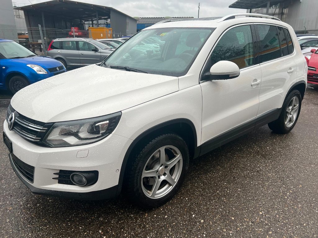 VW Tiguan 2.0 TDI BMT Sport & St. gebraucht für CHF 12'750,