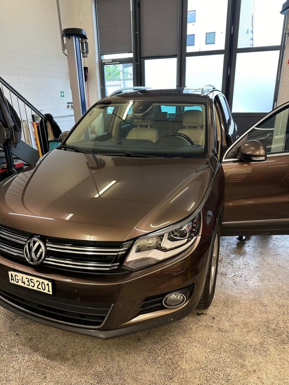 VW Tiguan 2.0 TSI 210 Track & Styl gebraucht für CHF 9'500,