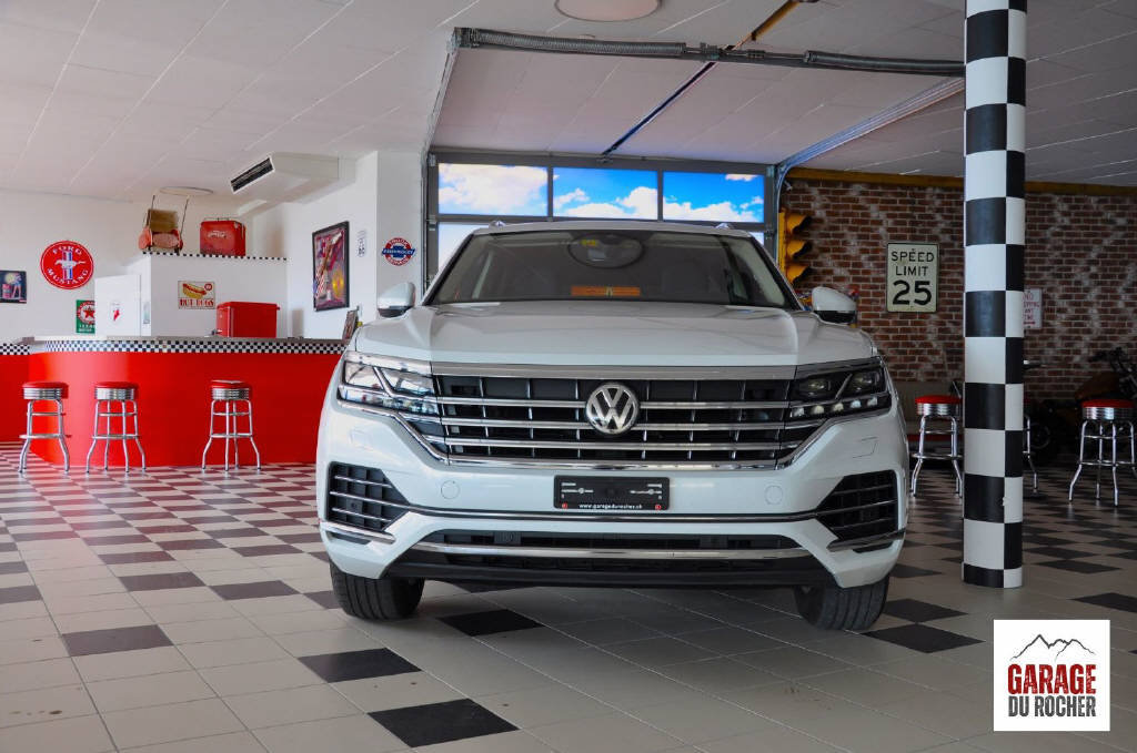 VW Touareg 3.0 V6 TDI 286 Atmosphe gebraucht für CHF 56'900,