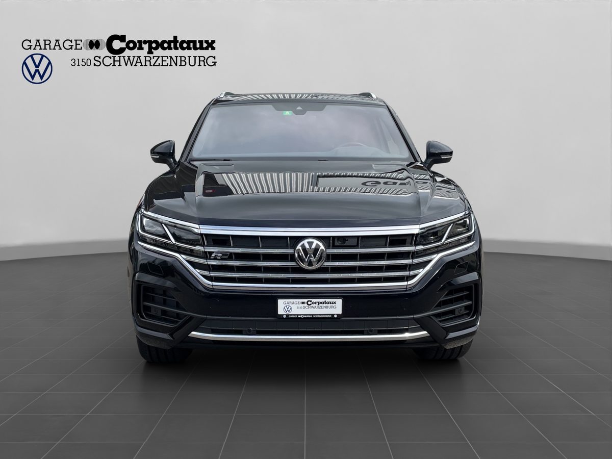 VW New Touareg R