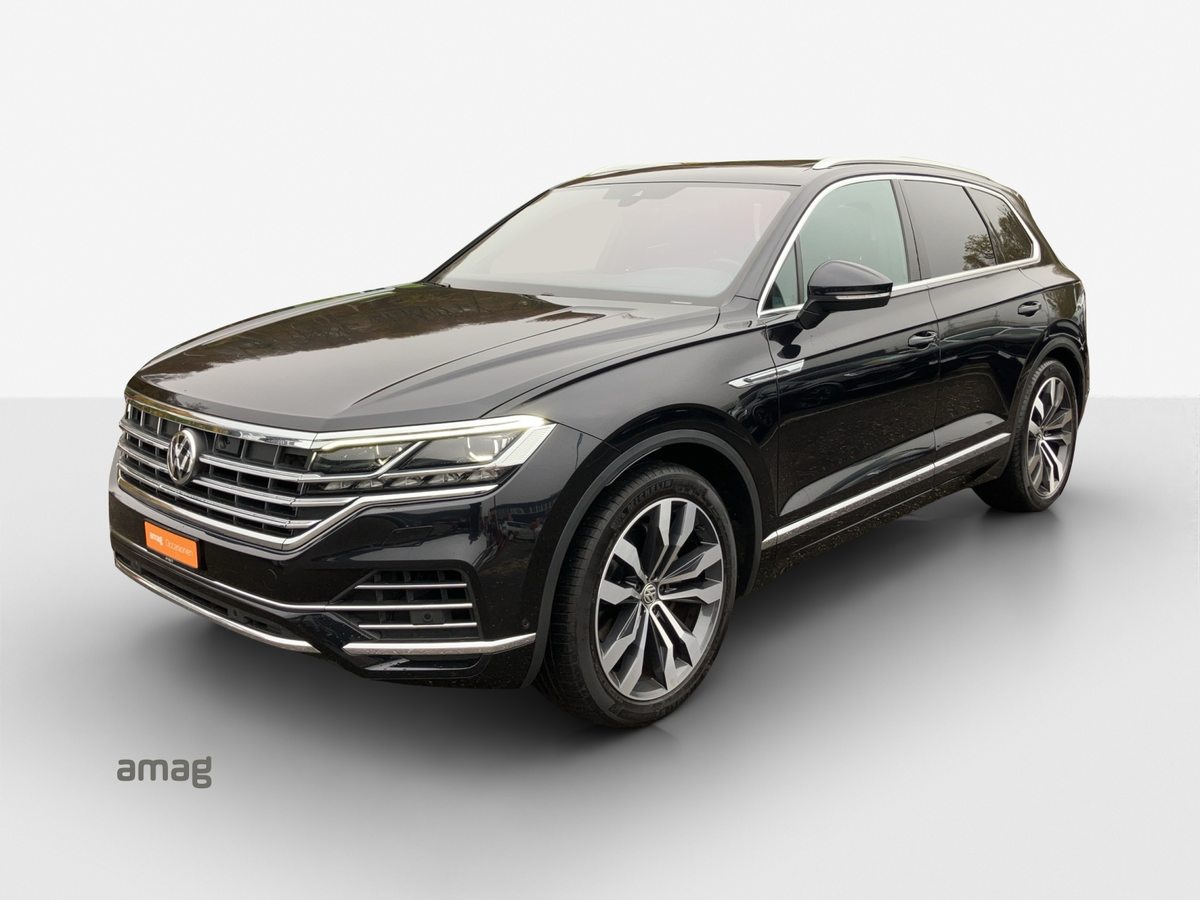 VW New Touareg Elegance gebraucht für CHF 47'990,