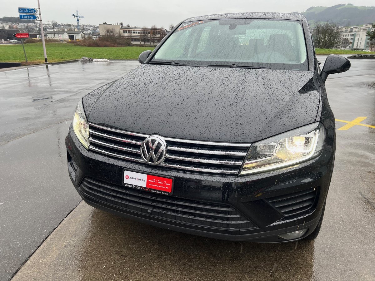 VW Touareg 3.0 TDI BlueMotion Tech gebraucht für CHF 21'900,