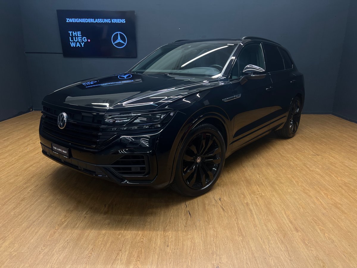 VW Touareg 3.0 TDI R Line / BlackS gebraucht für CHF 46'500,