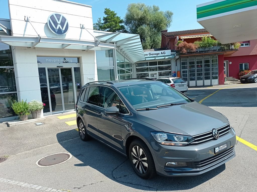 VW Touran Comfortline gebraucht für CHF 37'600,