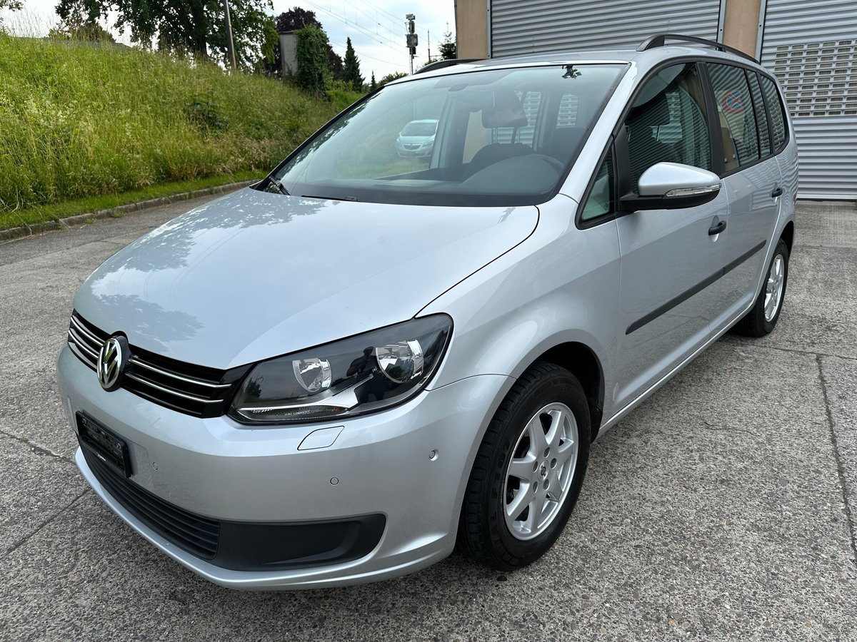 VW Touran 1.4 TSI Trendline DSG gebraucht für CHF 11'900,