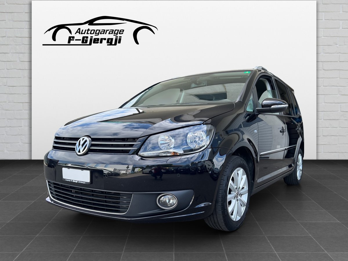 VW Touran 2.0 TDI Highline DSG gebraucht für CHF 11'900,