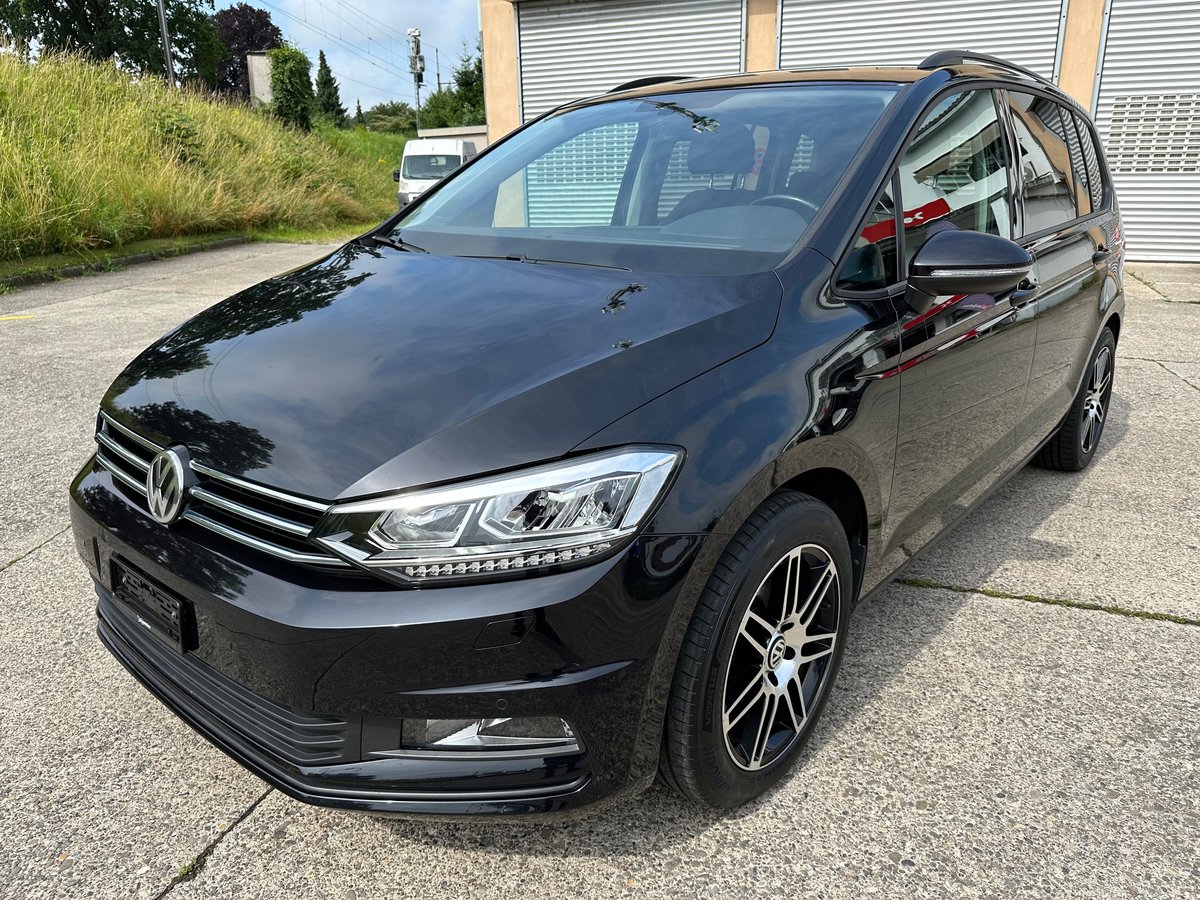 VW Touran 1.4 TSI BlueMotion Techn gebraucht für CHF 13'900,