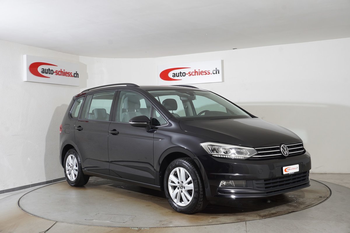 VW TOURAN 2.0 TDI BlueMotion Comfo gebraucht für CHF 29'980,