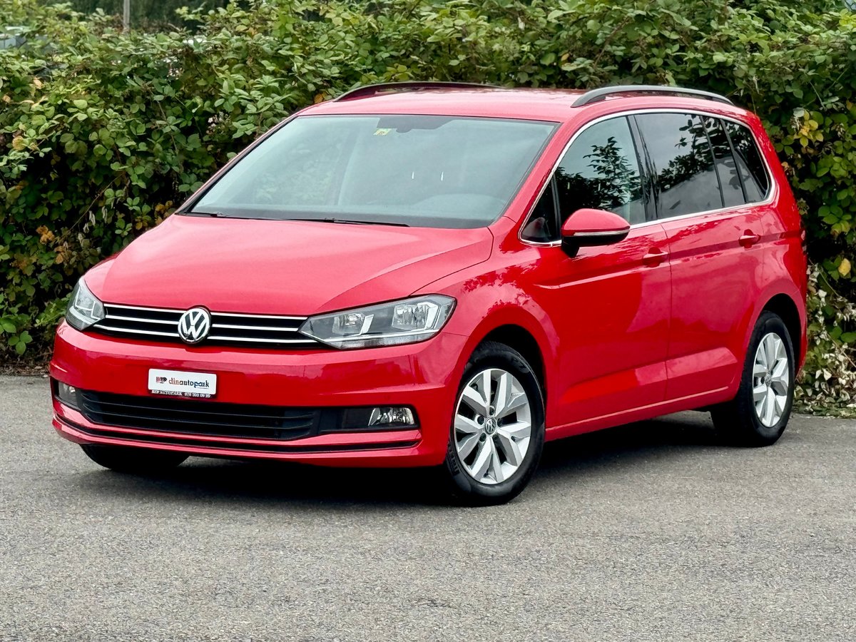 VW Touran 2.0 TDI BlueMotion Techn gebraucht für CHF 19'800,