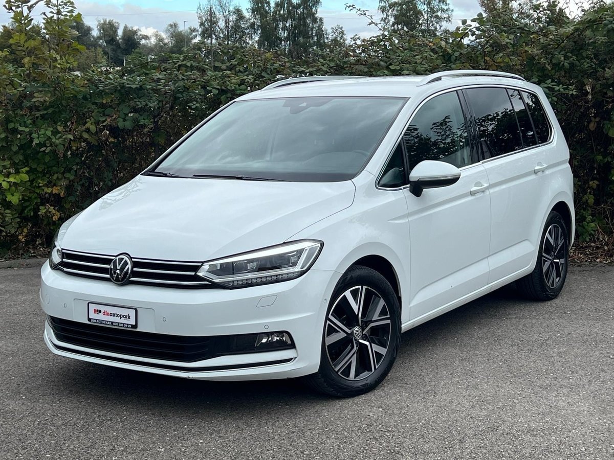 VW Touran 2.0 TDI BlueMotion Highl gebraucht für CHF 24'900,