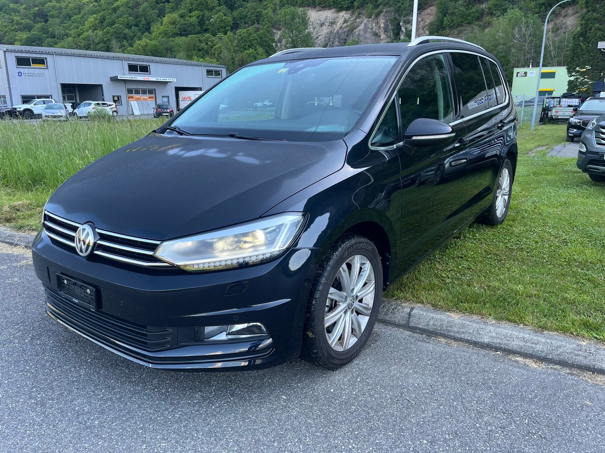 VW Touran 2.0 TDI BlueMotion Techn gebraucht für CHF 16'900,