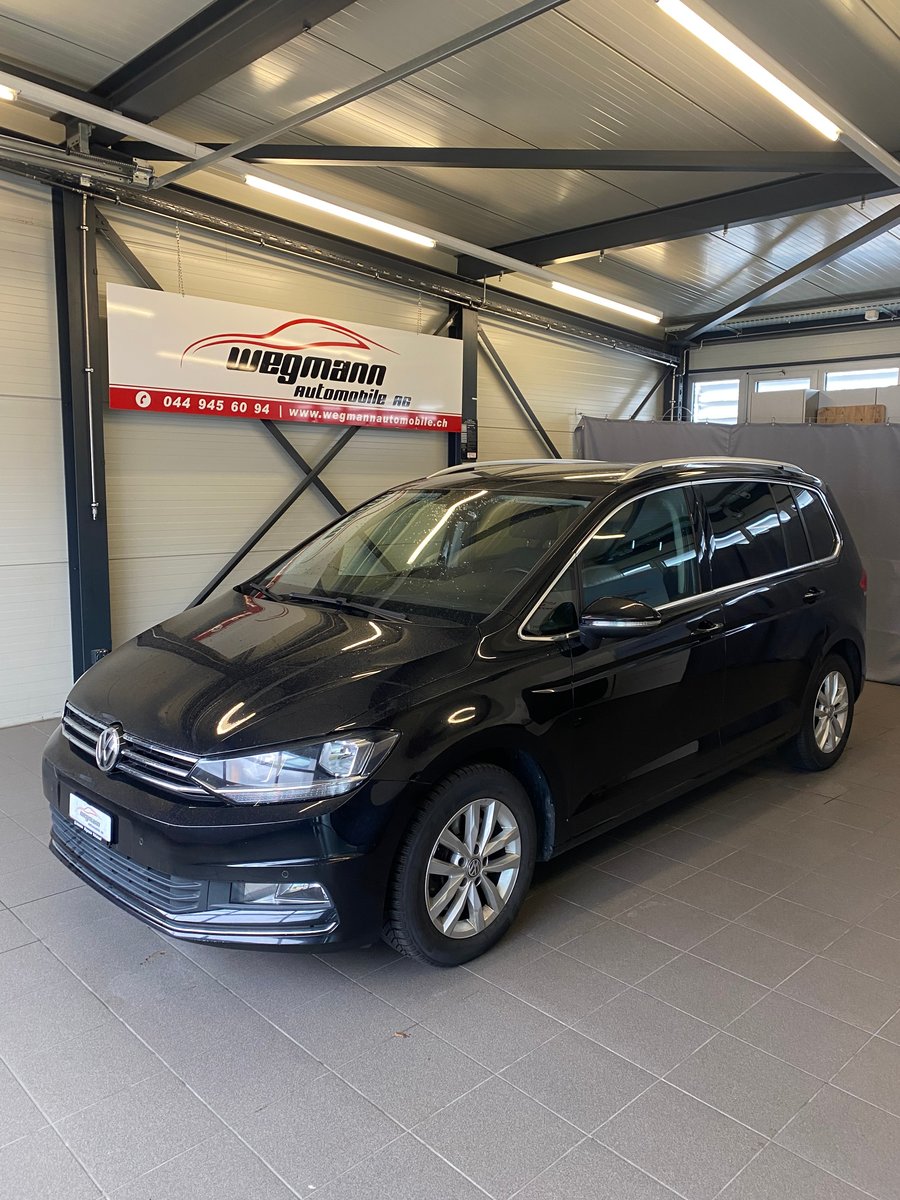 VW Touran 2.0 TDI BlueMotion Techn gebraucht für CHF 16'900,