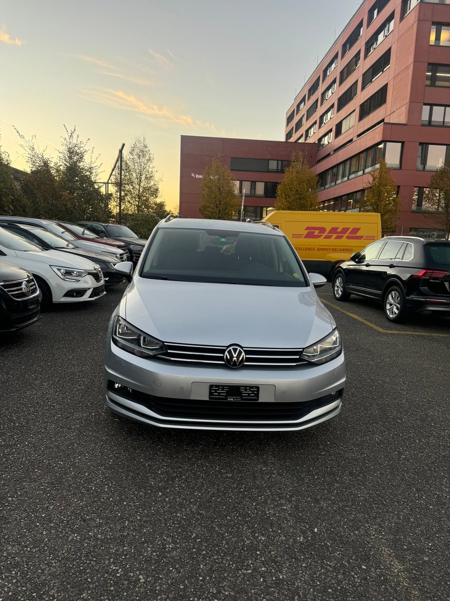 VW Touran 2.0 TDI BlueMotion Techn gebraucht für CHF 19'900,