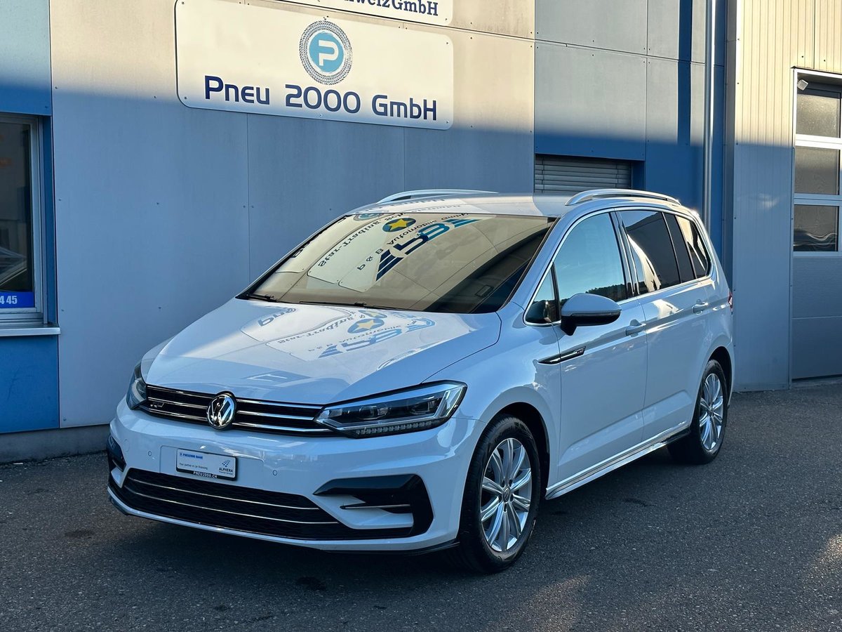 VW Touran 1.5 TSI EVO Highline DSG gebraucht für CHF 23'890,