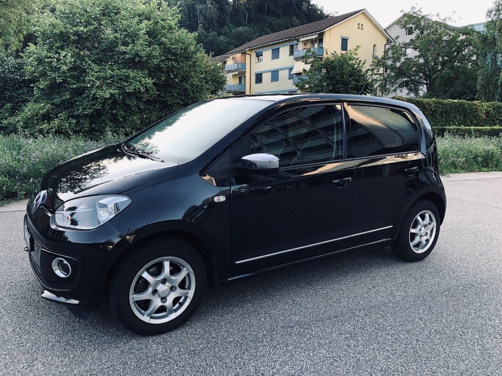 VW Up 1.0 MPI 75 Groove ASG gebraucht für CHF 6'200,